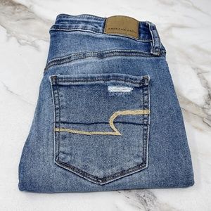 AE High-Rise Distressed Jegging